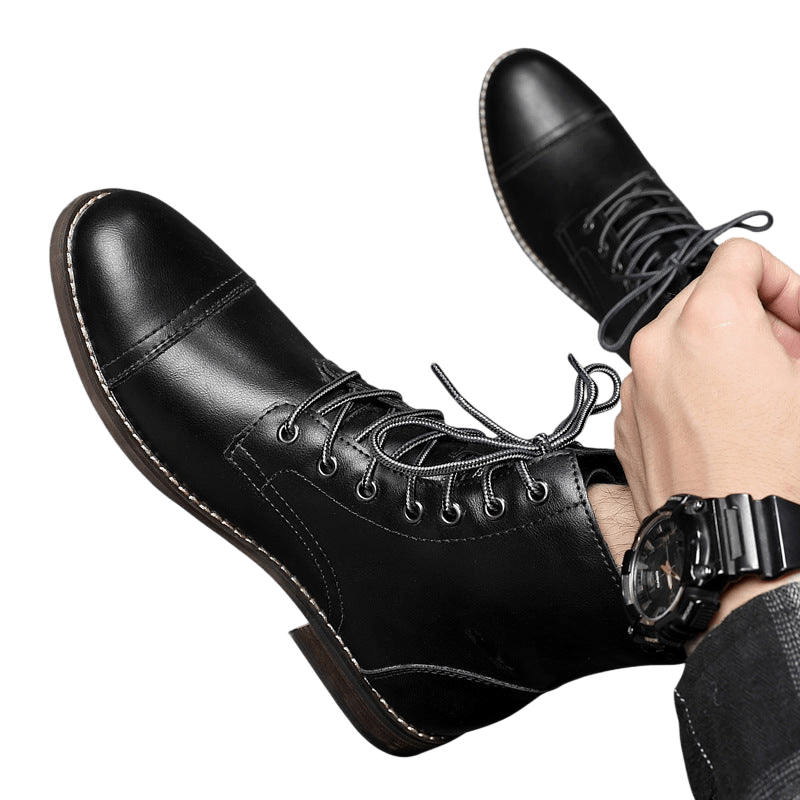 Buty męskie wysoka cholewka z wiązaniem pełna wysokość - Arkadya Outlet - Men Shoes
