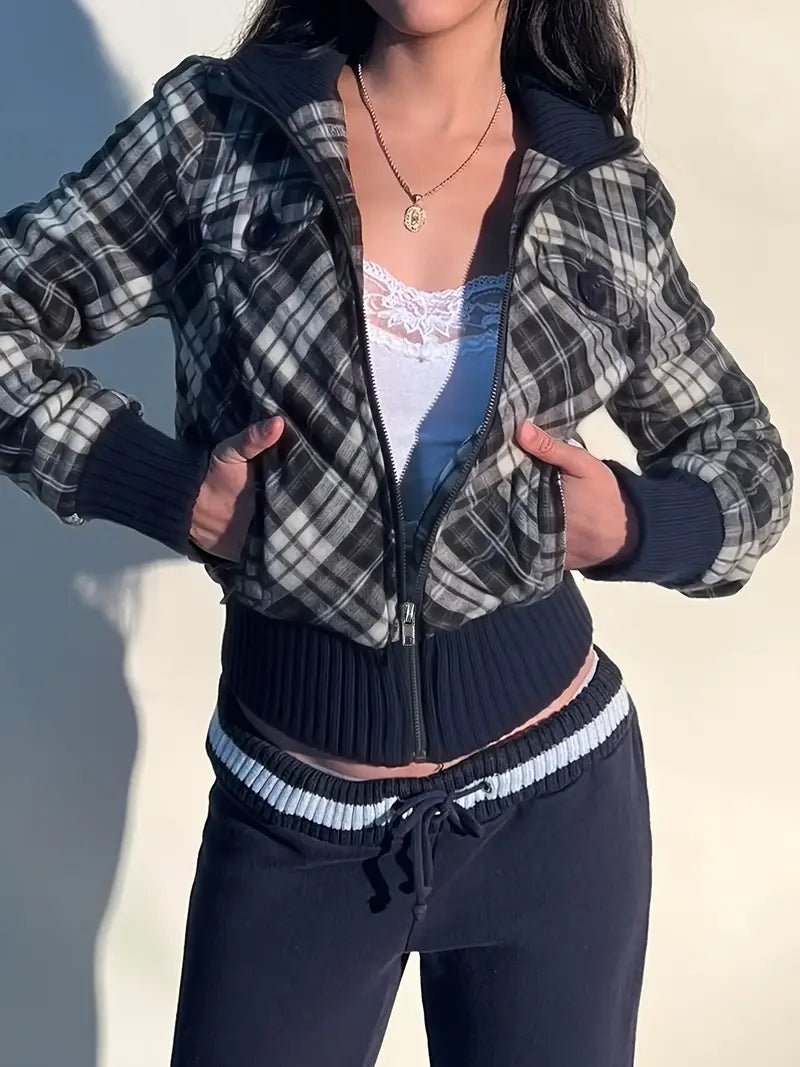 Kurtka damska krótka – kratka, wysoki kołnierz - Arkadya Outlet - Women Jacket