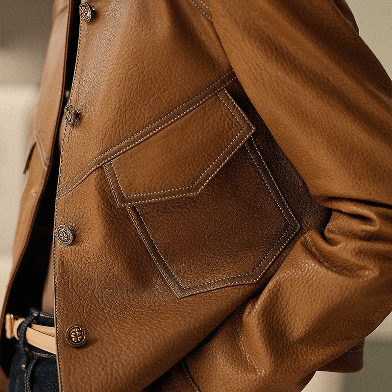 Kurtka damska skrócona – guziki, kołnierz, kieszenie - Arkadya Outlet - Women Jacket