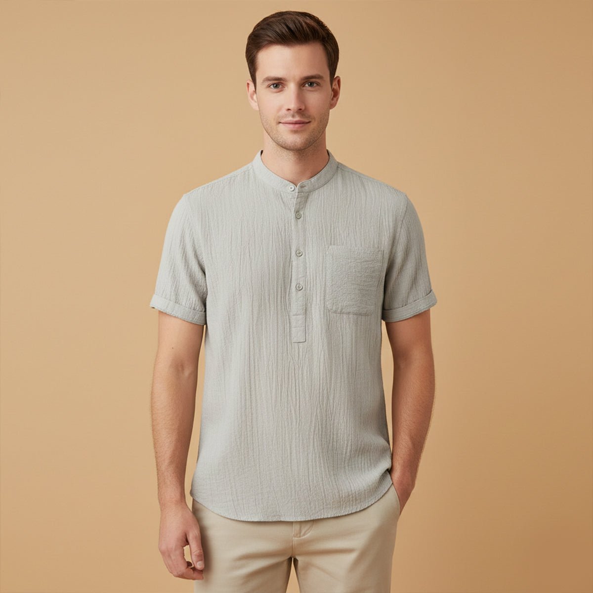 Lniana koszula męska krótki rękaw – Henley, luźny krój - Arkadya Outlet - Men Shirt