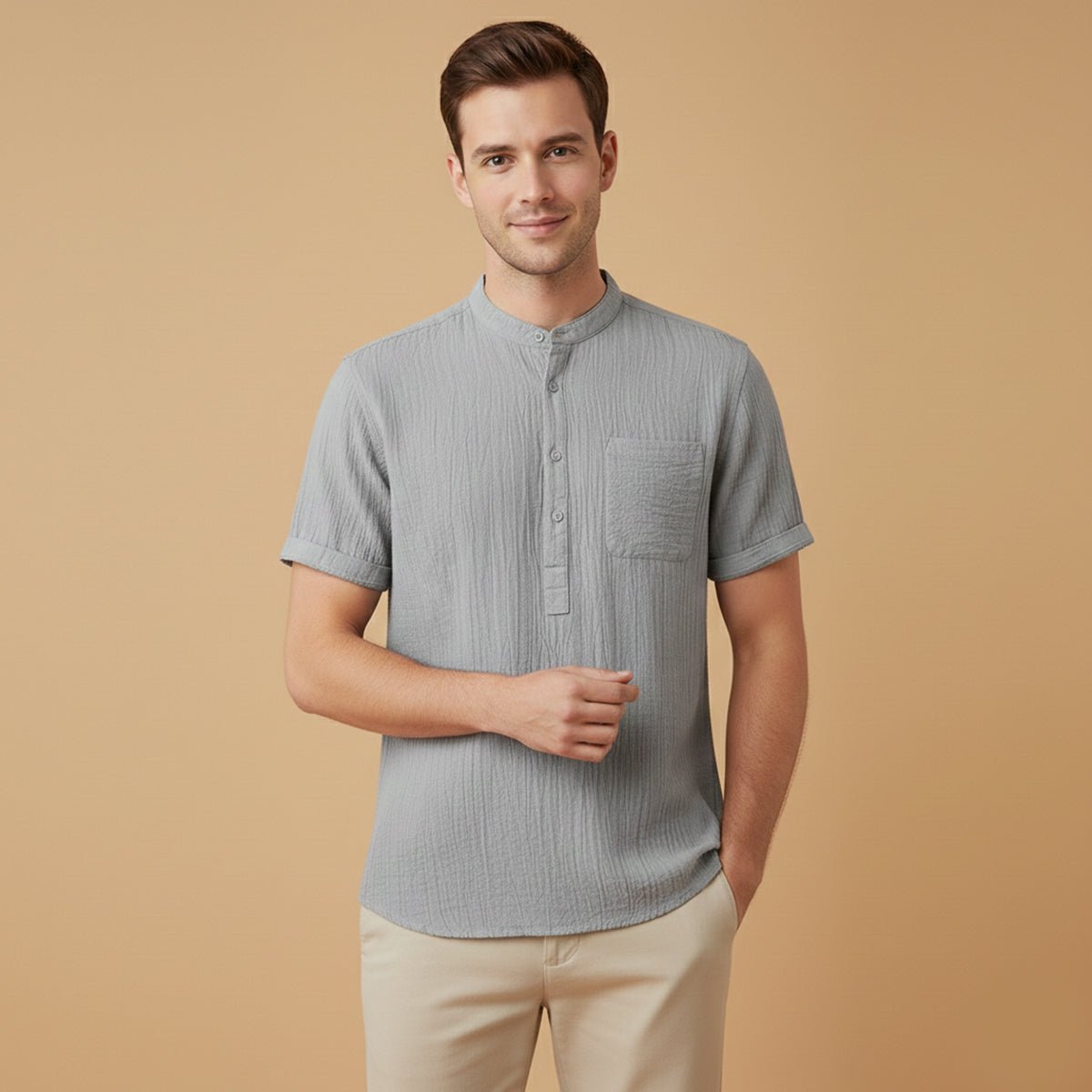 Lniana koszula męska krótki rękaw – Henley, luźny krój - Arkadya Outlet - Men Shirt