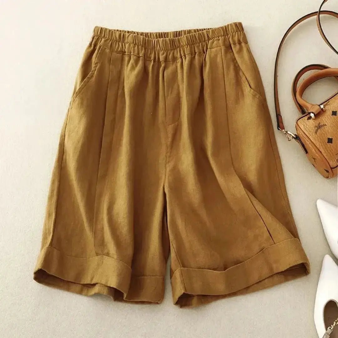 Lniane szorty damskie – elastyczny pas, podwinięty dół - Arkadya Outlet - Women Short