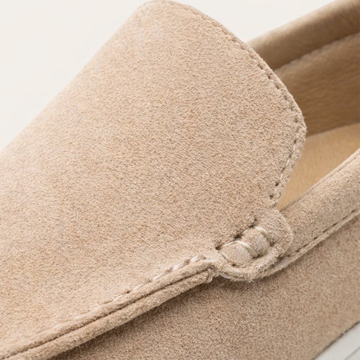 Loafersy męskie wsuwane – dopasowany krój, minimalistyczne - Arkadya Outlet - Men Shoes