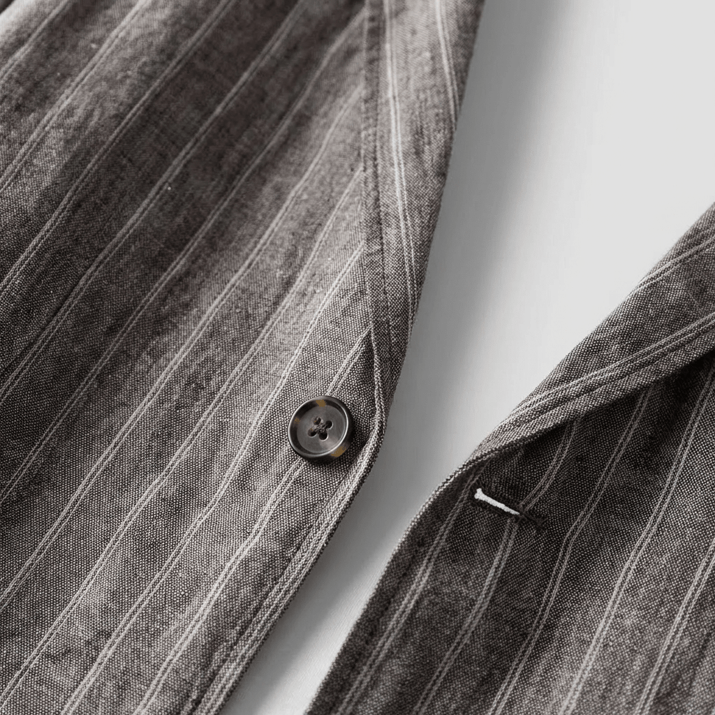 Marynarka męska w paski – dwa guziki, otwarte klapy - Arkadya Outlet - Men Blazer