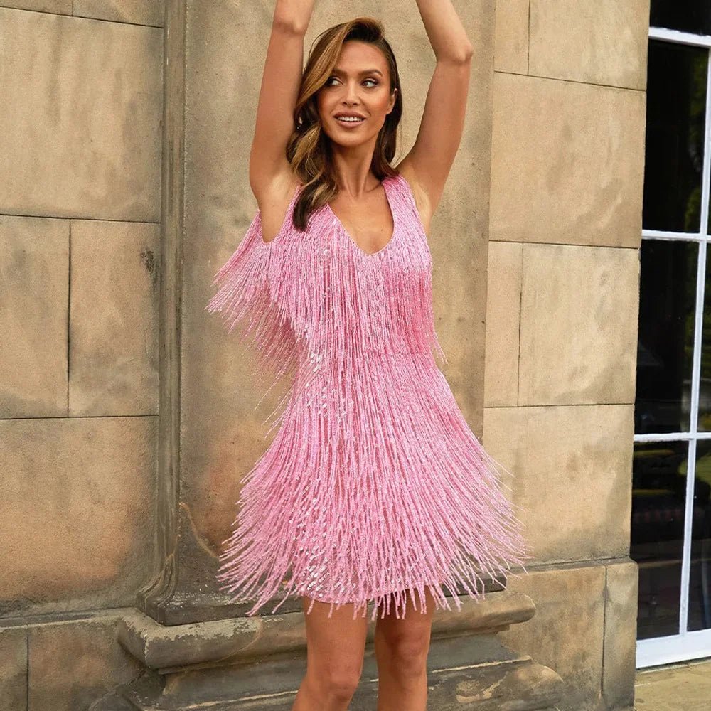 Sukienka koktajlowa damska – krój A, cekiny, frędzle - Arkadya Outlet - Women Mini Dress