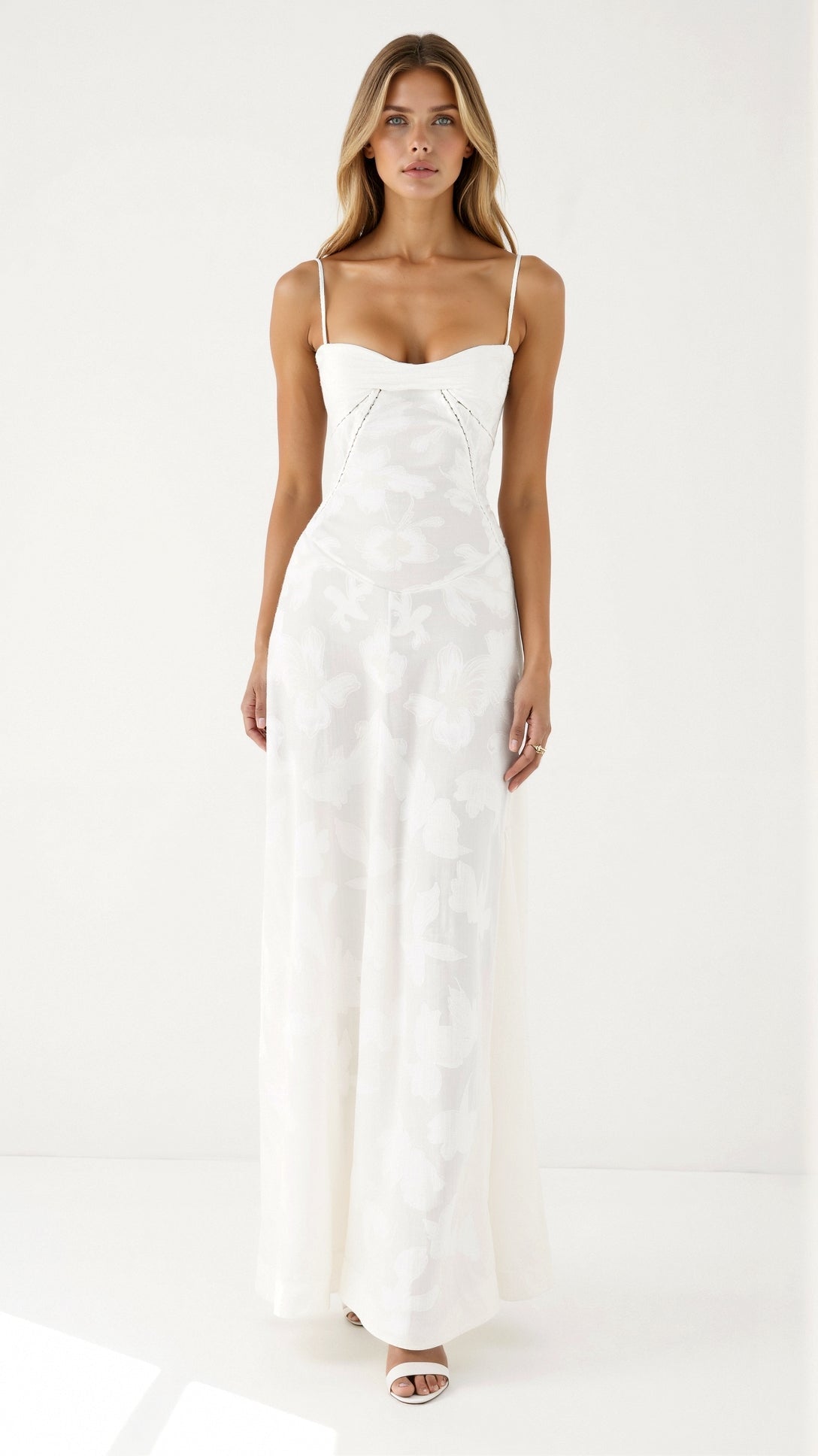 Sukienka maxi damska – cienkie ramiączka, gorsetowa góra - Arkadya Outlet - Women Maxi Dress