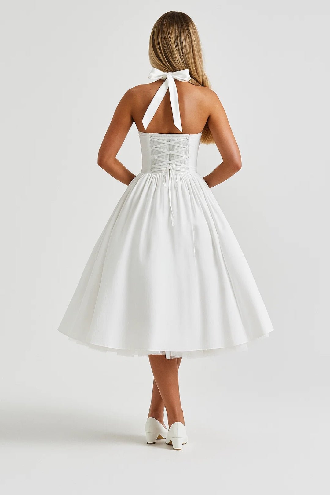 Sukienka midi damska – dekolt halter, rozkloszowany dół - Arkadya Outlet - Women Midi Dress