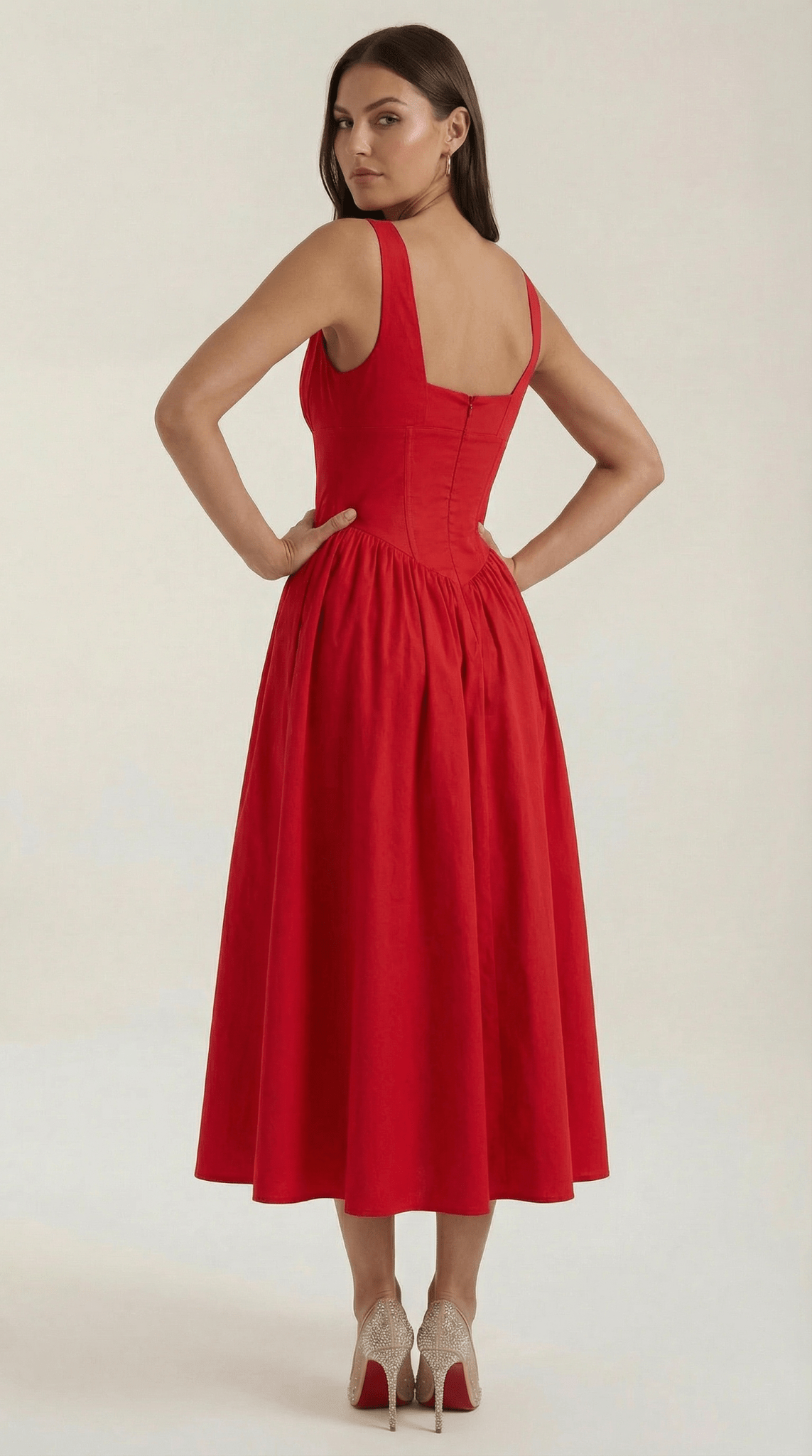 Sukienka midi dekolt V – dopasowana góra, marszczony dół - Arkadya Outlet - Women Midi Dress