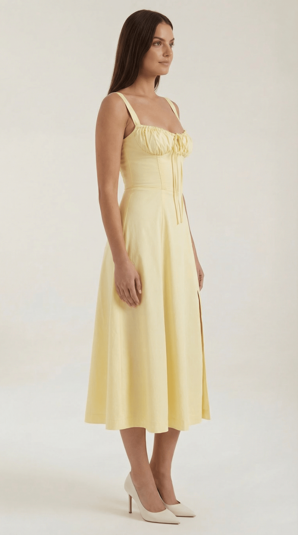 Sukienka midi dekolt w serce – krój A, wiązanie - Arkadya Outlet - Women Midi Dress