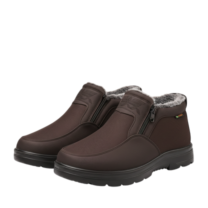 Arkadya Outlet Męskie buty wodoodporne antypoślizgowe zimowe obuwie-brązowe, ocieplane, z bocznymi zamkami i szarą podszewką z futra, czarna podeszwa; idealne na chłodne warunki, prezentowane na białym tle.