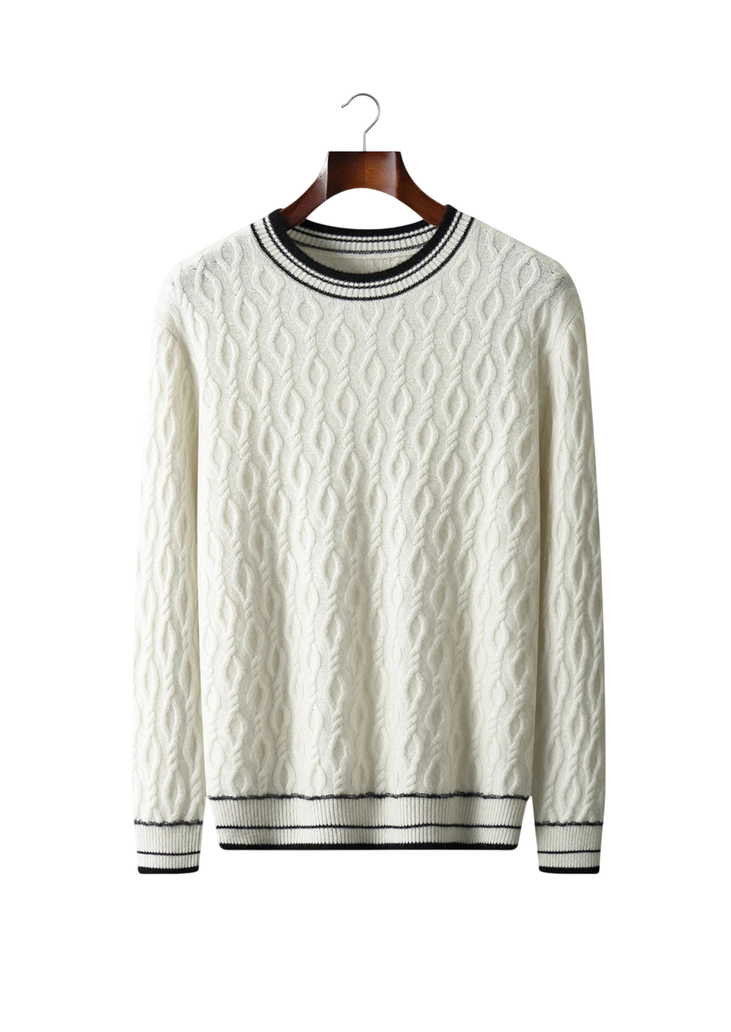 Sweter męski dekolt okrągły kontrastowa lamówka marki Arkadya Outlet, biały z czarno-białymi paskami na wykończeniach, prezentowany na drewnianym wieszaku na białym tle.