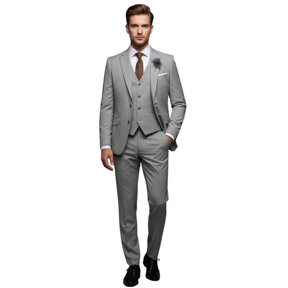 Męski garnitur trzyczęściowy: marynarka, kamizelka i spodnie, kolor szary; przód na modelu.