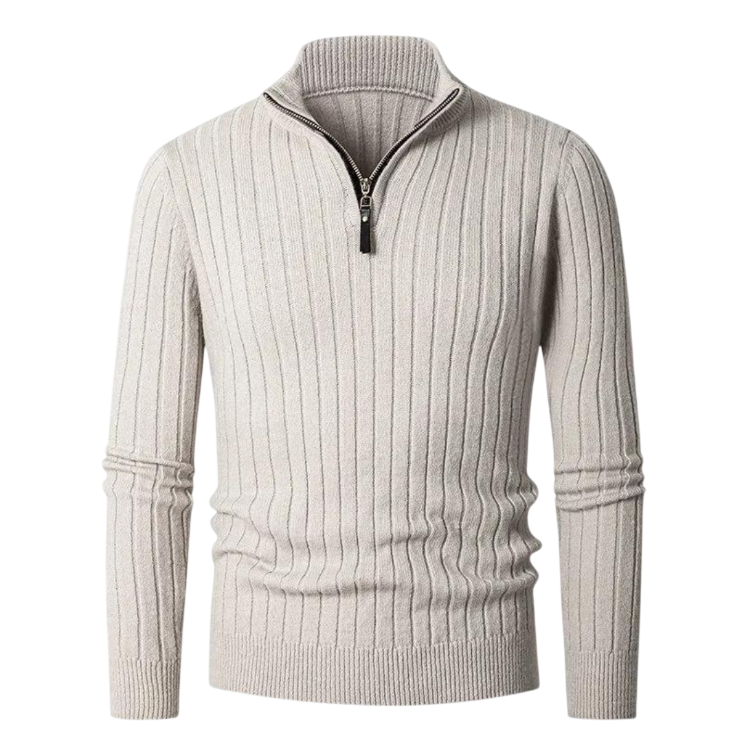 Sweter męski Arkadya Outlet ma jasnoszary, wąski krój z długimi rękawami, stójką i zamkiem błyskawicznym z przodu, przedstawiony na gładkim białym tle.