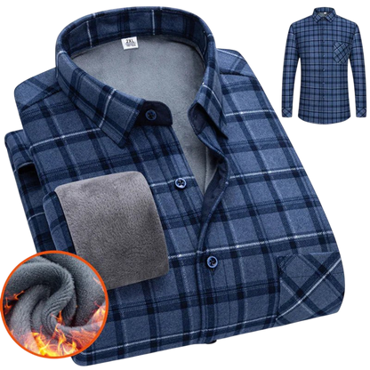 Arkadya Outlet koszula męska zapinana na guziki długi rękaw krój luźny posiada fałdowany wzór w niebieską kratę, miękką podszewkę z szarego polaru, kieszeń na piersi i jest idealna jako koszula na co dzień.