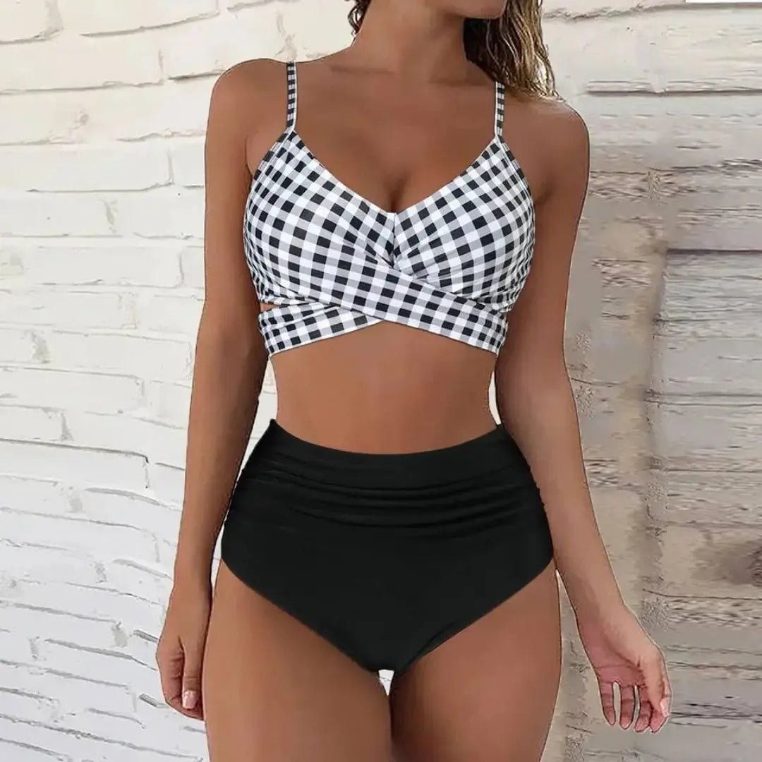 Bikini damskie dwuczęściowe z krzyżowaną górą i figami z wysokim stanem - Arkadya Outlet - Women Swimwear