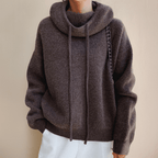 Bluza damska z kapturem i kominowym dekoltem – swobodny krój, regulowany sznurek - Arkadya Outlet - Women Hoodie