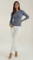Bluzka damska prążkowana z okrągłym dekoltem - Arkadya Outlet - Women Top