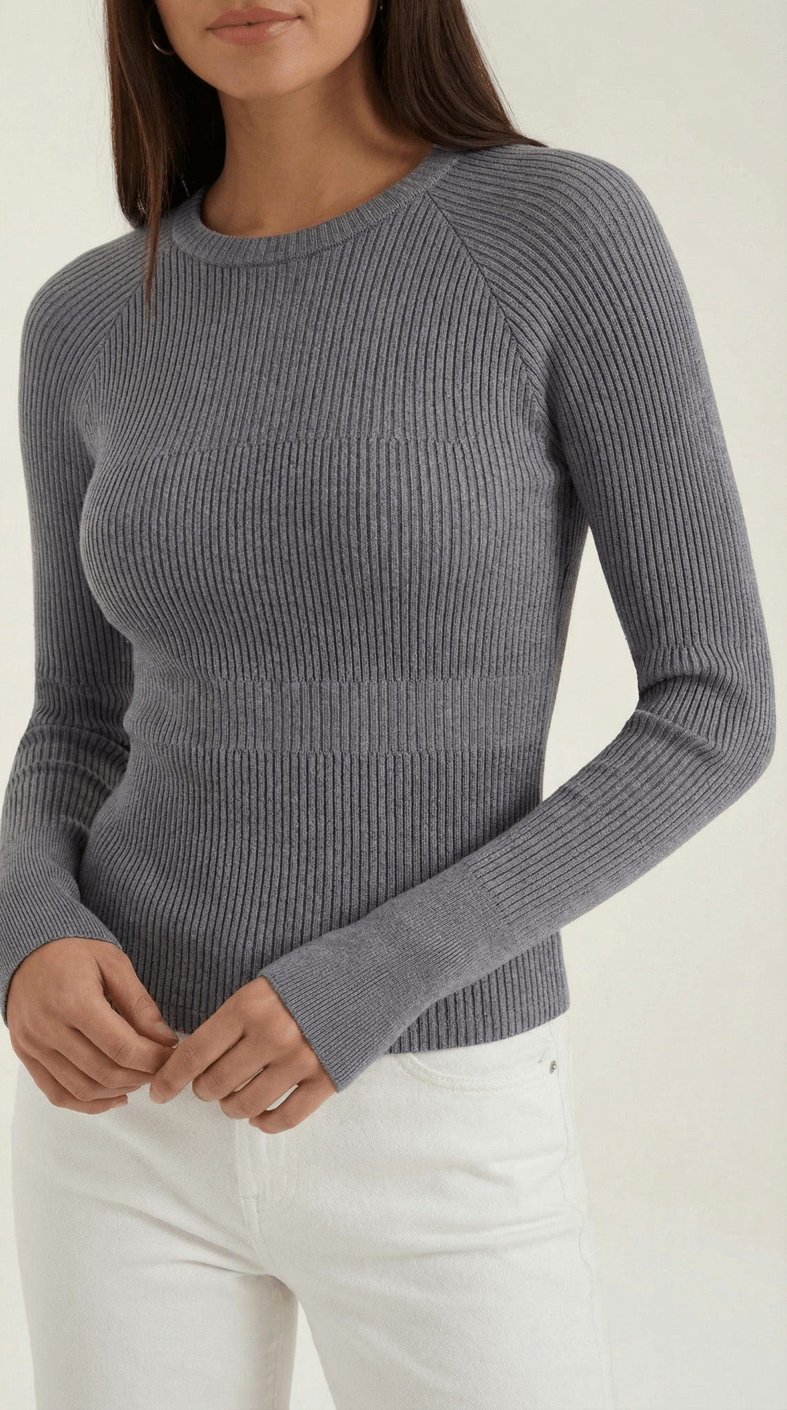Bluzka damska prążkowana z okrągłym dekoltem - Arkadya Outlet - Women Top