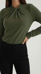 Bluzka damska z półgolfem długi rękaw - Arkadya Outlet - Women Top