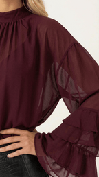 Bluzka damska z półgolfem i kołnierzem - Arkadya Outlet - Women Top