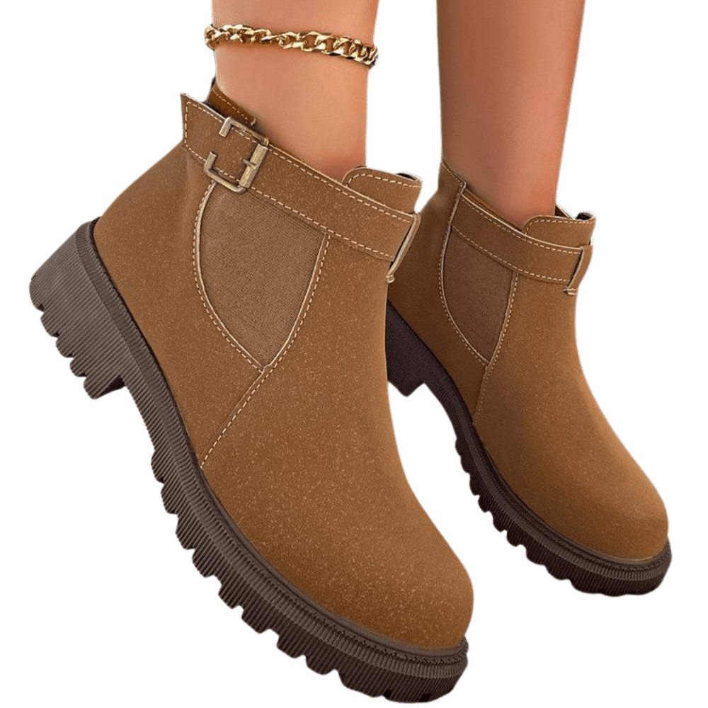 Botki damskie zimowe z zaokrąglonym noskiem i zapięciem na klamrę – długość do kostki - Arkadya Outlet - Women Shoes