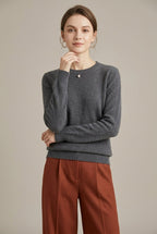 Damska Bluza | Luźny krój z okrągłym dekoltem i prążkowanymi - Arkadya Outlet - Sweaters