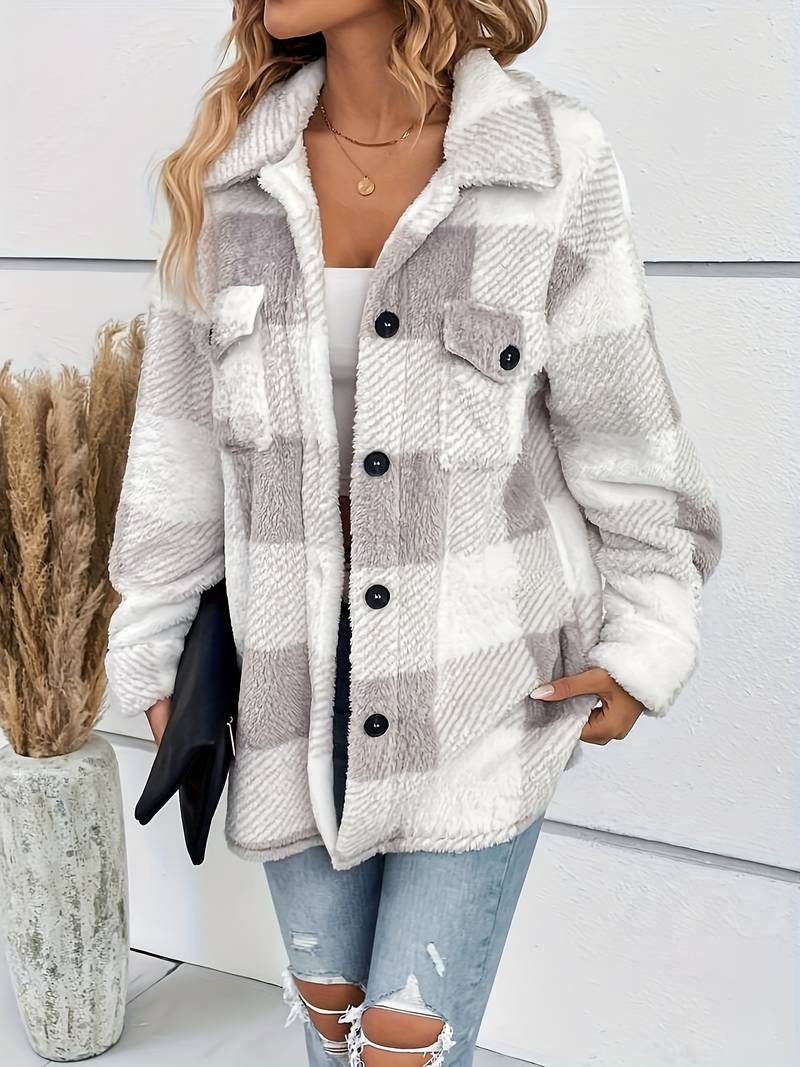 Damska Kurtka Polarowa | Krój Relaxed z Guzikami z Przodu - Arkadya Outlet - Jackets