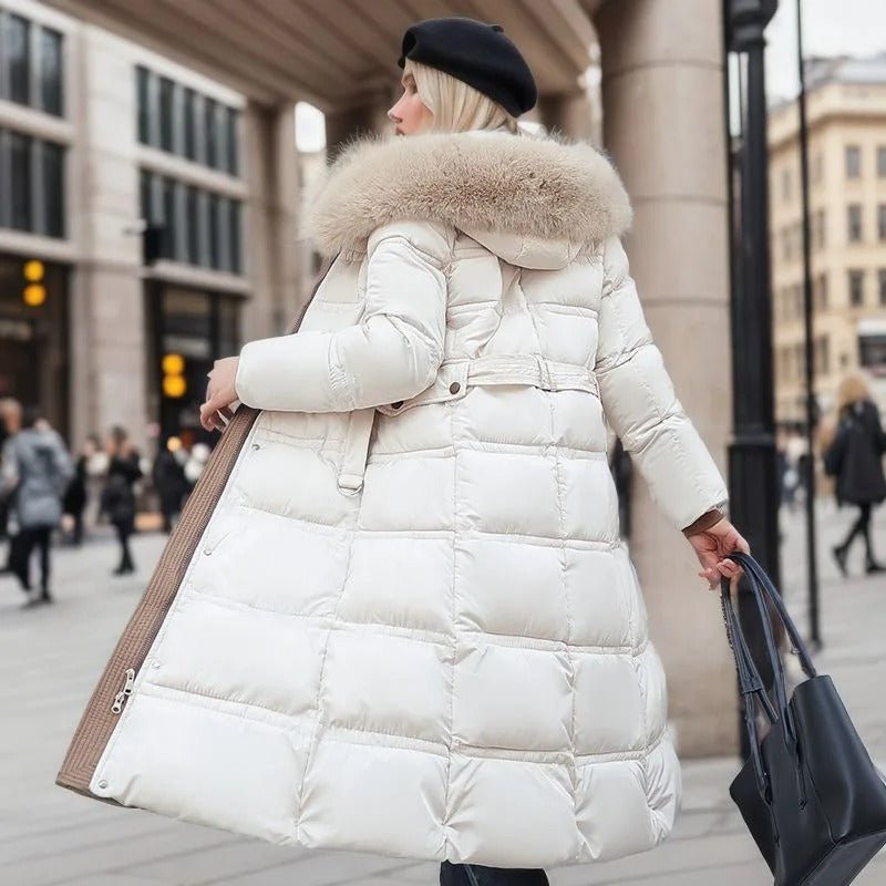 Damska Kurtka Puchowa | Długa z kapturem z futerkiem - Arkadya Outlet - Jackets