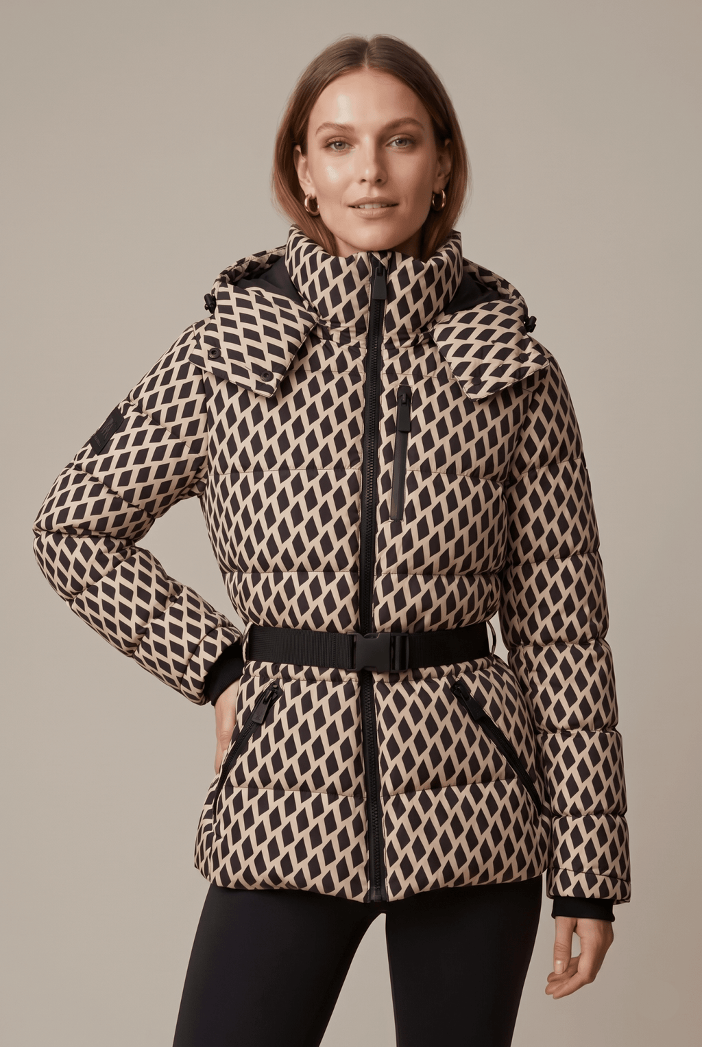 Damska Kurtka Puchowa | Pikowana z paskiem i kapturem - Arkadya Outlet - Jackets