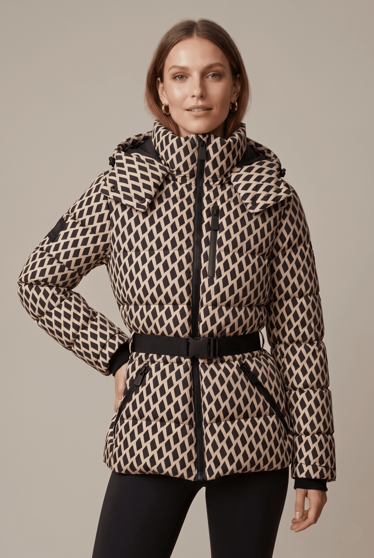 Damska Kurtka Puchowa | Pikowana z paskiem i kapturem - Arkadya Outlet - Jackets