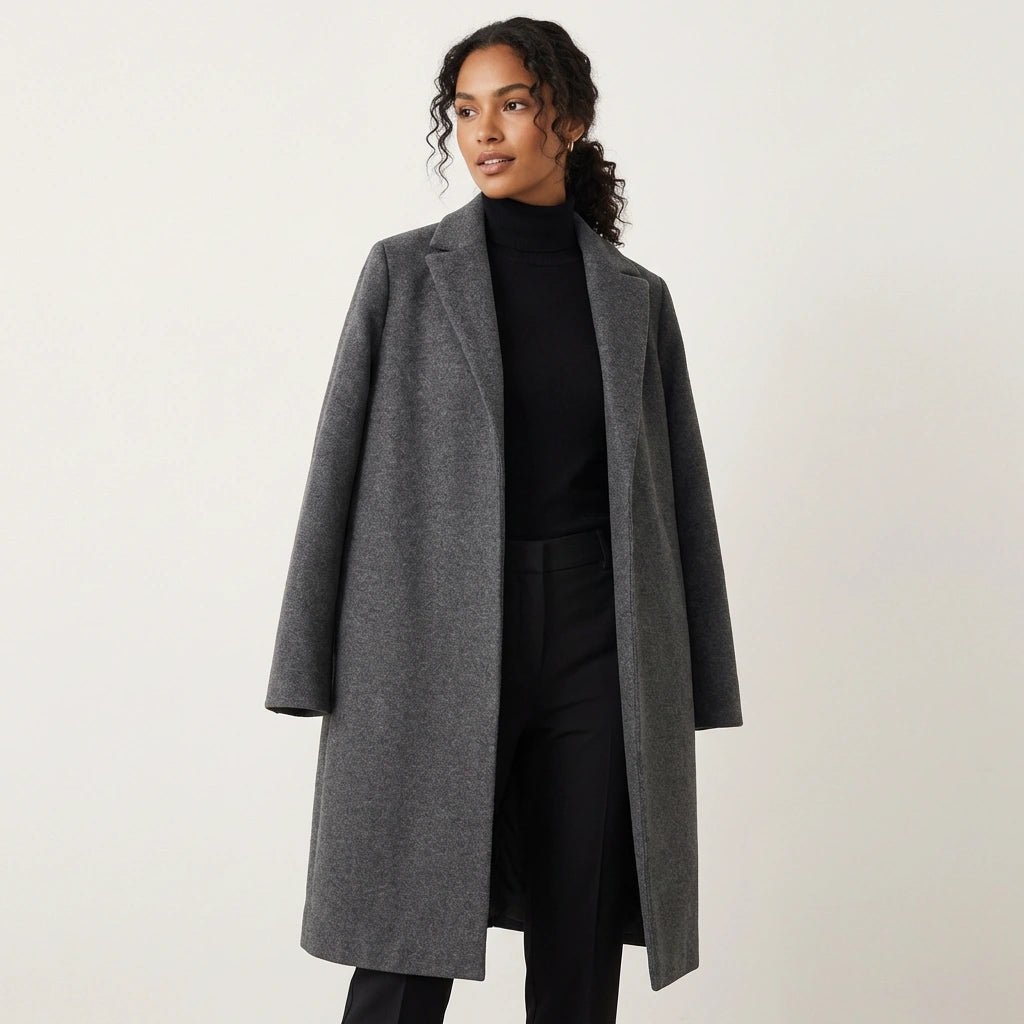 Damski Płaszcz | Prosty krój z ukrytym rzędem guzików z przodu - Arkadya Outlet - Coats