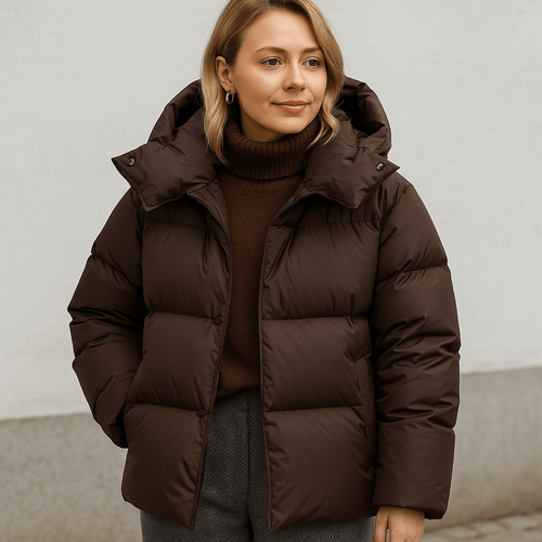 Damski Płaszcz Zimowy | Luźny krój z pikowaną konstrukcją i kapturem - Arkadya Outlet - Coats