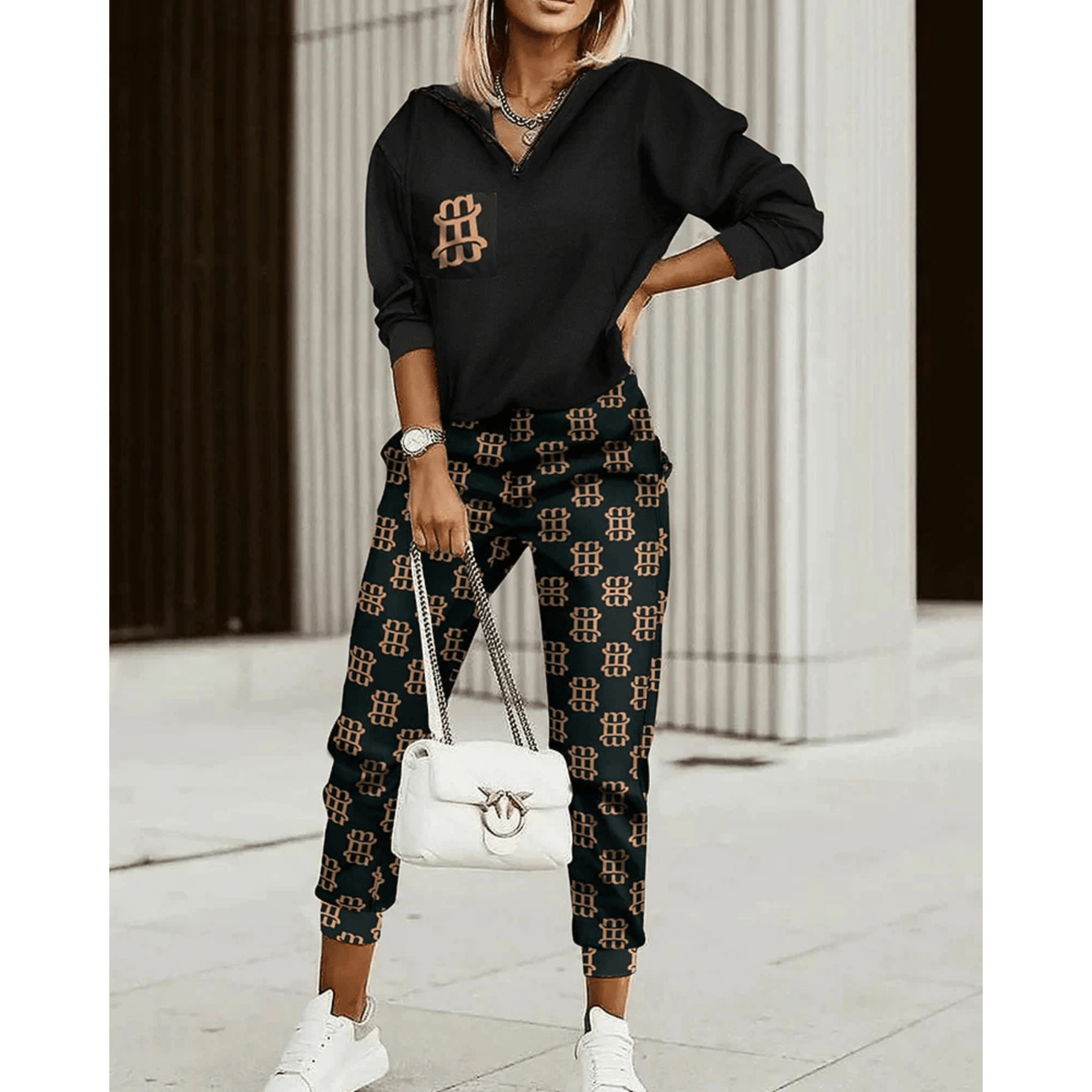 Damski Zestaw Dresowy | Bluza z Kapturem i Spodnie Joggery - Arkadya Outlet - Sets