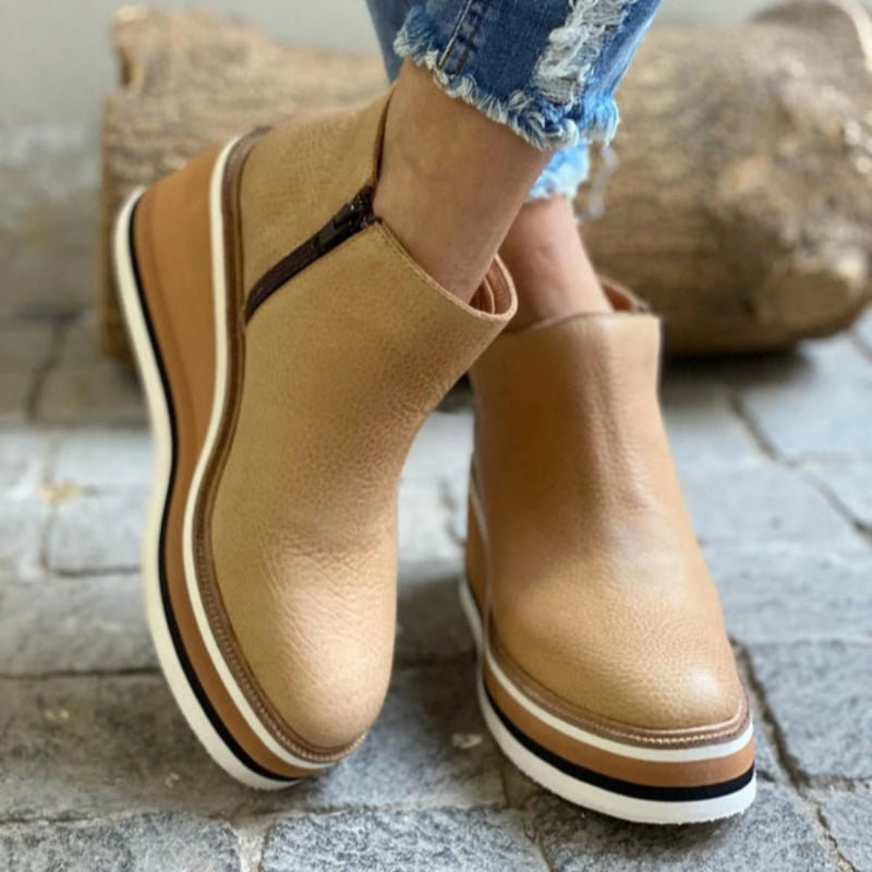 Damskie Botki Chelsea | Platforma i Boczny Zamek na Kostce - Arkadya Outlet - Boots