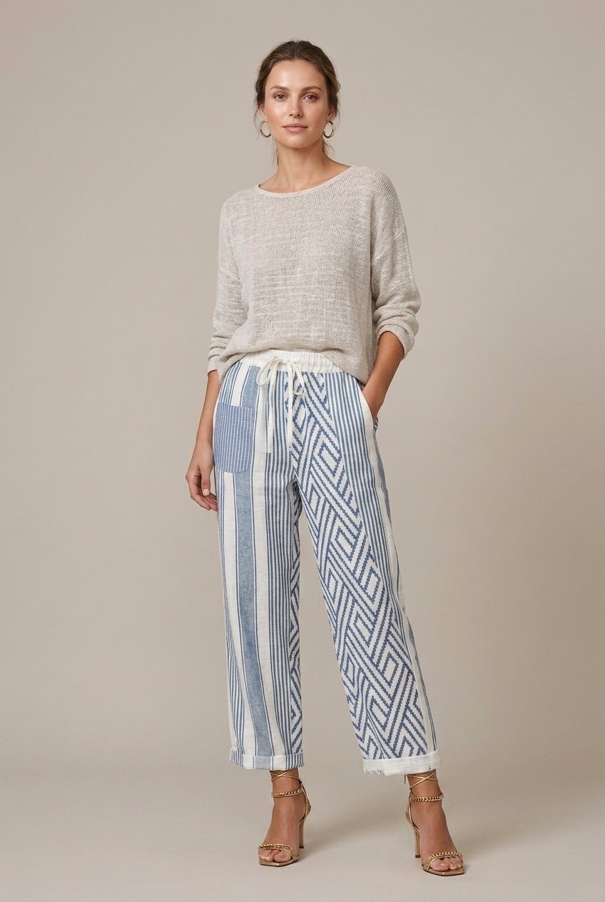 Damskie Spodnie Wide Leg | Luźny Krój z Regulowanym Pasem - Arkadya Outlet - Trousers