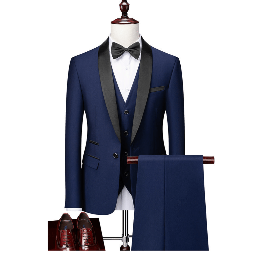 Garnitur męski trzyczęściowy z kołnierzem i kieszeniami - Arkadya Outlet - Men Suit