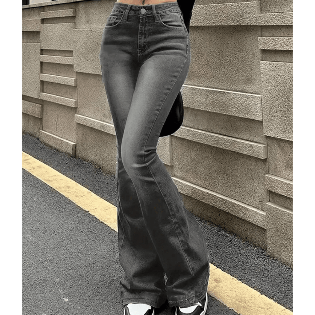 Jeansy damskie wysoki stan dopasowany krój - Arkadya Outlet - Women Pants