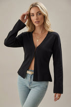 Kardigan Damski | Luźny krój z dekoltem w serek i guzikami - Arkadya Outlet - Cardigans