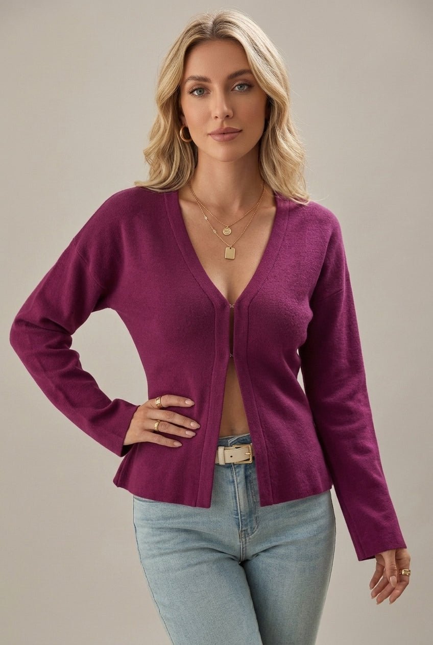 Kardigan Damski | Luźny krój z dekoltem w serek i guzikami - Arkadya Outlet - Cardigans