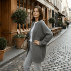 Kardigan Damski | Luźny krój z okrągłym dekoltem i kieszeniami - Arkadya Outlet - Cardigans