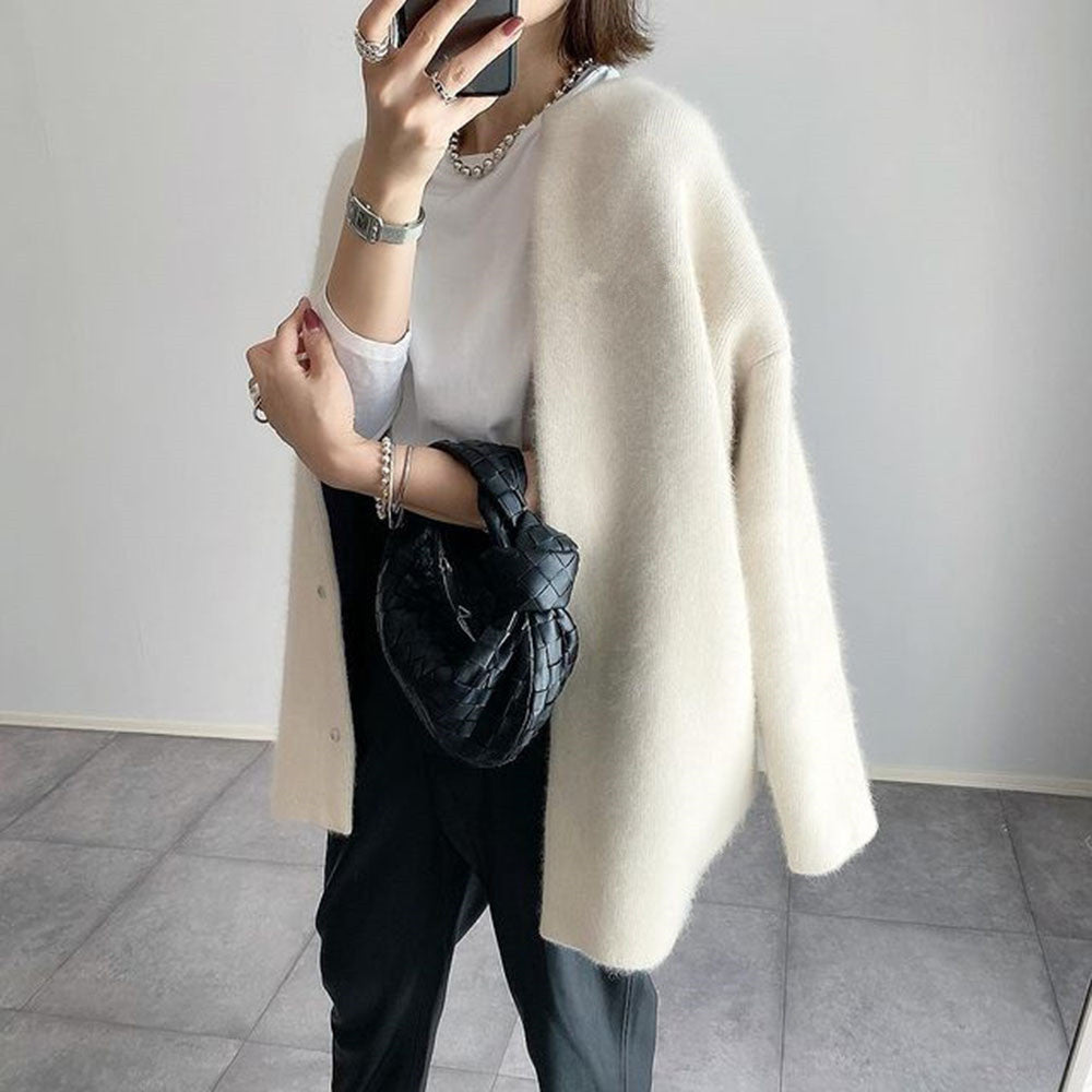 Kardigan Damski | Luźny krój z okrągłym dekoltem i kieszeniami - Arkadya Outlet - Cardigans