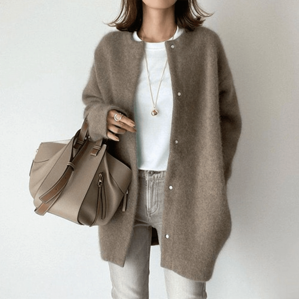 Kardigan Damski | Luźny krój z okrągłym dekoltem i kieszeniami - Arkadya Outlet - Cardigans