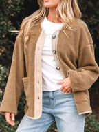Kardigan damski z guzikami długi rękaw - Arkadya Outlet - Women Jacket
