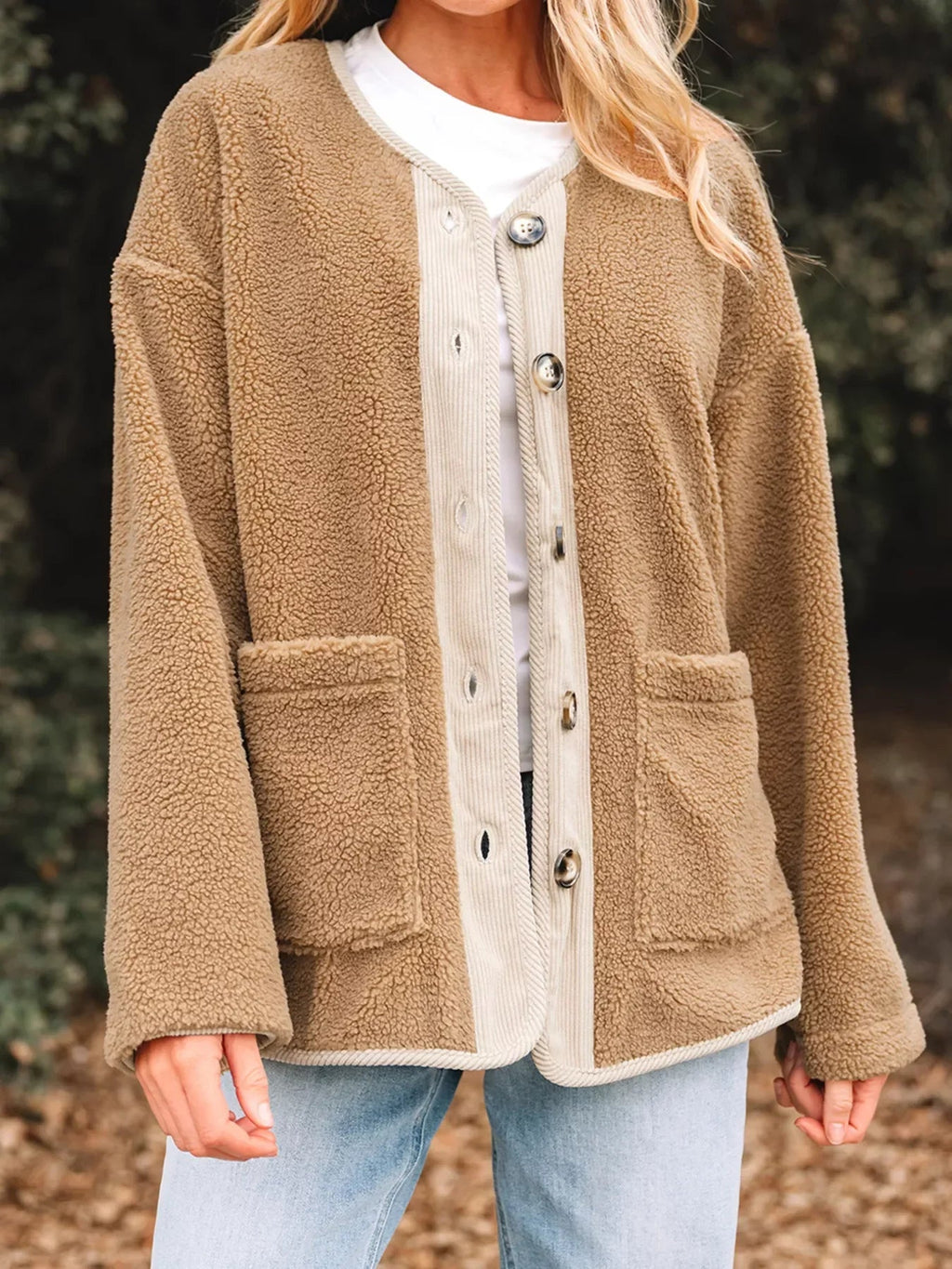 Kardigan damski z guzikami długi rękaw - Arkadya Outlet - Women Jacket