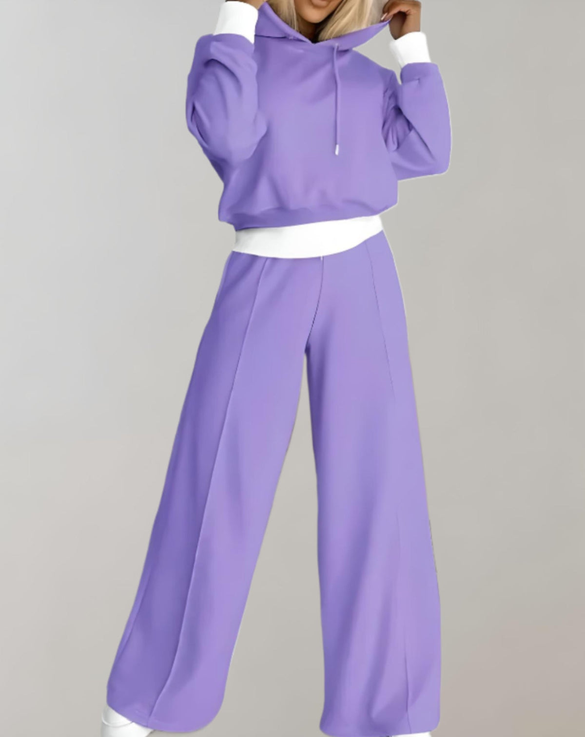 Komplet dresowy damski dwuczęściowy – bluza z kapturem i szerokie spodnie - Arkadya Outlet - Women Set