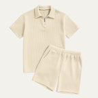 Komplet męski polo na zamek z teksturowanymi szortami - Arkadya Outlet - Men Set
