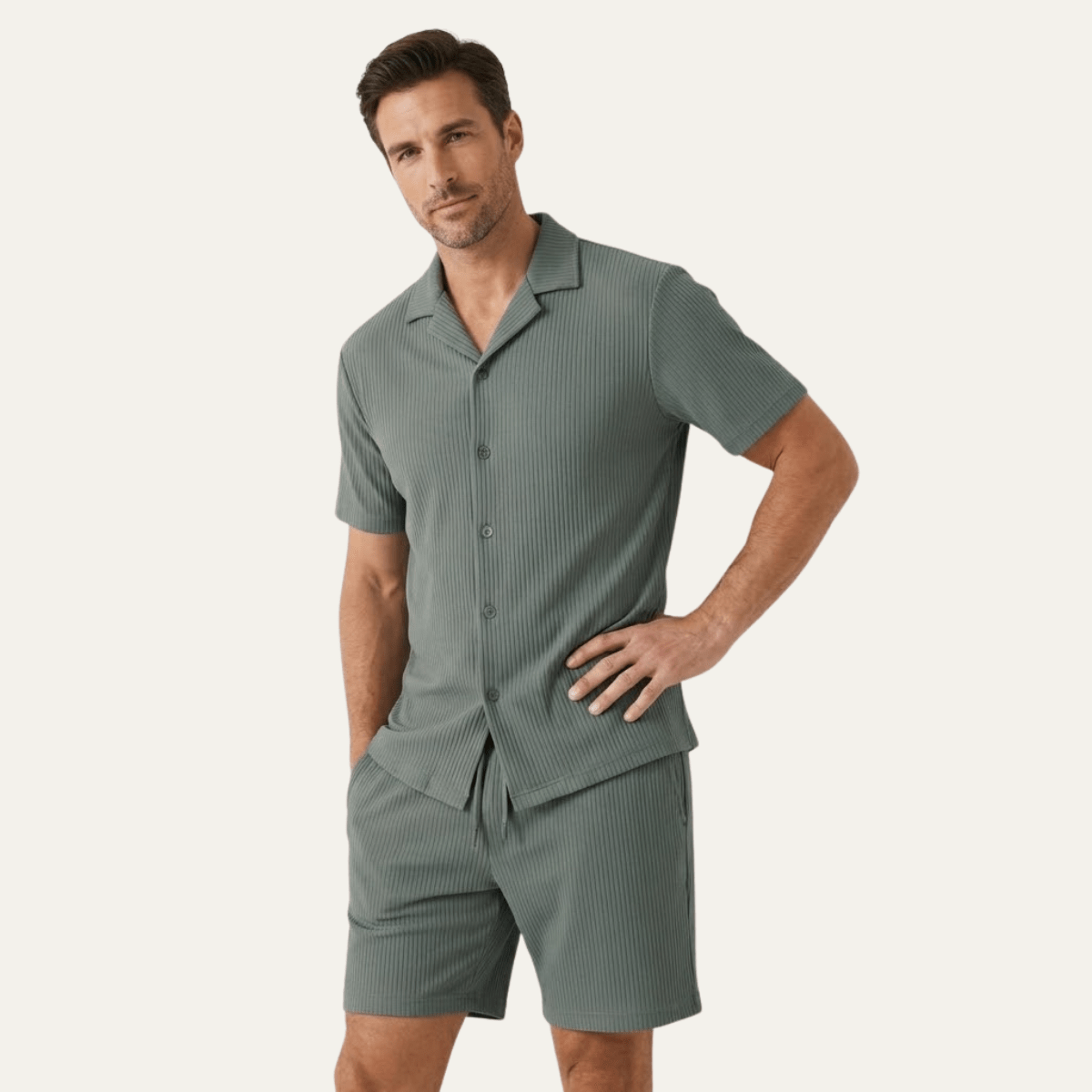 Komplet męski prążkowany z szortami - Arkadya Outlet - Men Set