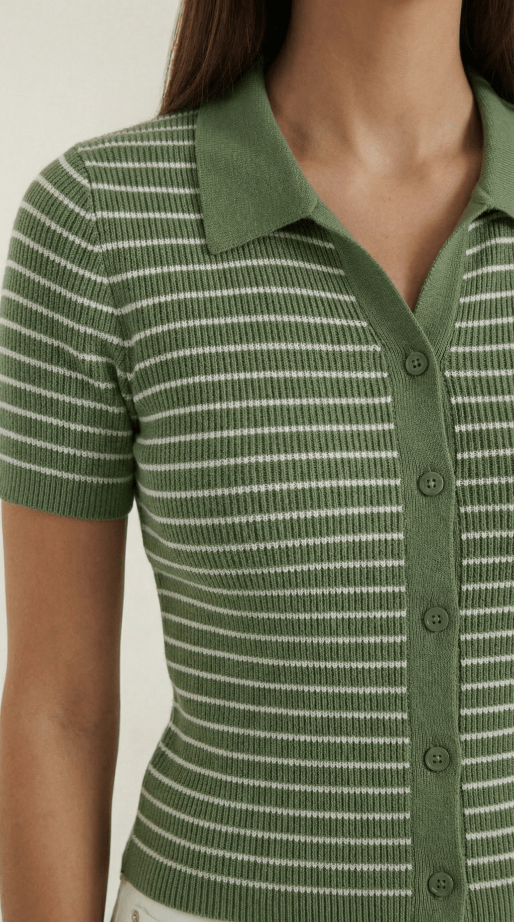 Koszulka polo damska z zapięciem z przodu - Arkadya Outlet - Women Top