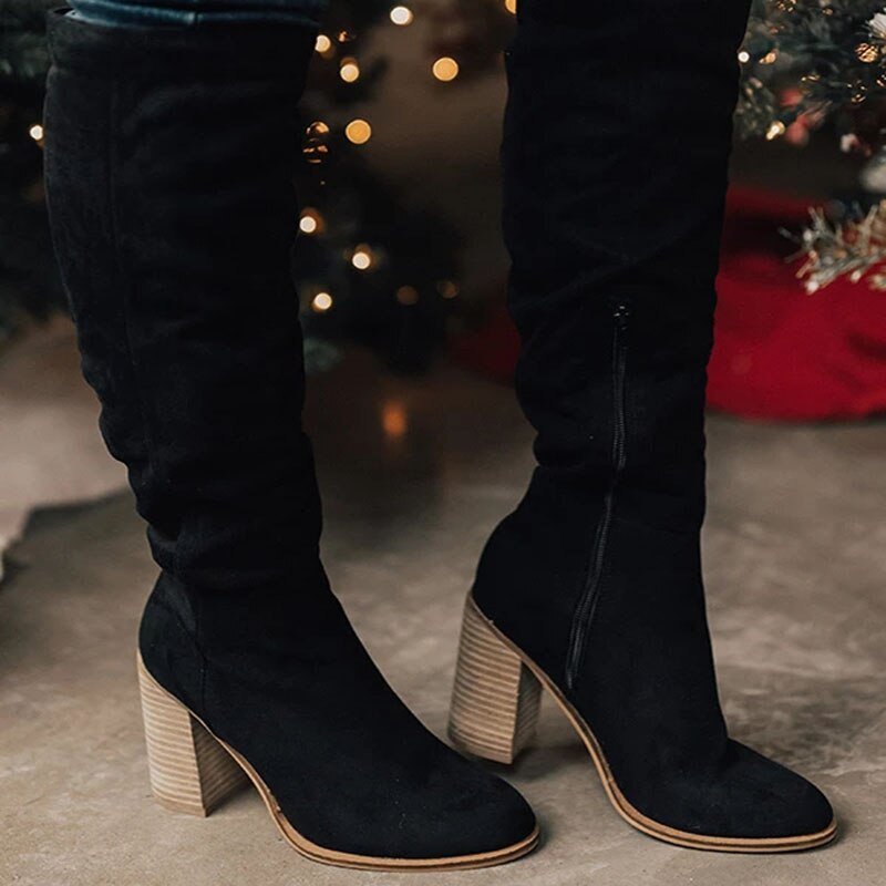 Kozaki damskie do kolan na wysokim obcasie – wsuwana konstrukcja, bez zapięć - Arkadya Outlet - Women Shoes