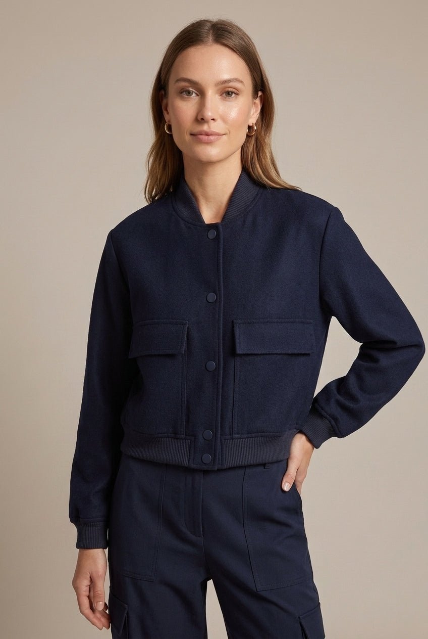 Kurtka Damska Bomber | Luźny Krój z Guzikami z Przodu - Arkadya Outlet - Jackets